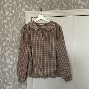 Neuflora Plaid Ruffle Collar Blouse